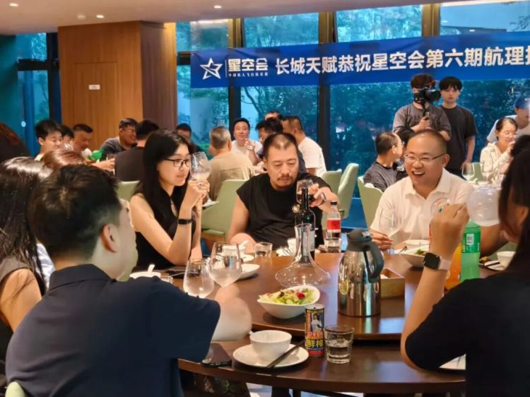 1763993931-4ffce04d92a4d6c